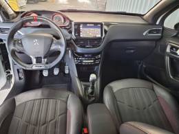 PEUGEOT - 208 1.6 THP GT 16V FLEX 4P MANUAL - 2016/2017 - BRANCA - R$ 69.900,00