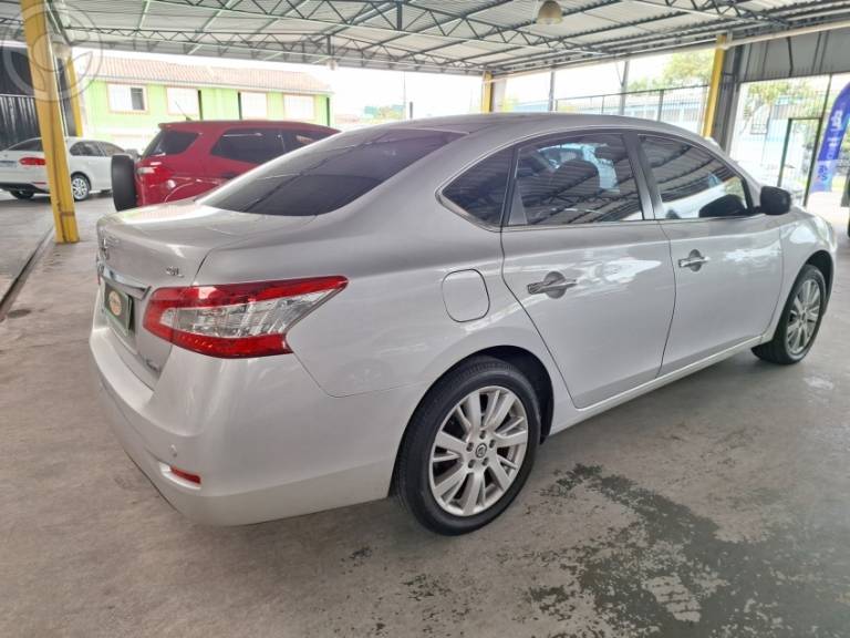 NISSAN - SENTRA 2.0 SL 16V FLEX 4P AUTOMÁTICO - 2014/2015 - PRATA - Sob Consulta