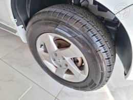 RENAULT - DUSTER 1.6 DYNAMIQUE 4X2 16V FLEX 4P MANUAL - 2013/2014 - BRANCA - R$ 52.900,00