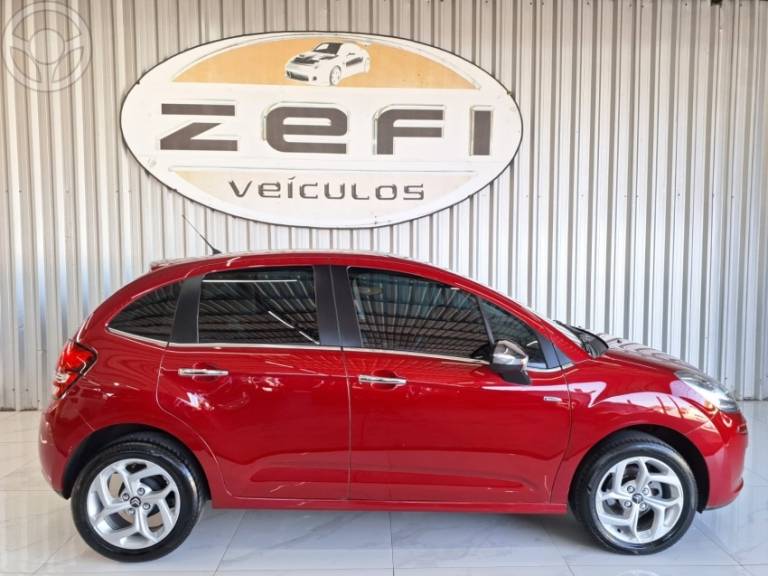 CITROËN - C3 1.6 EXCLUSIVE 16V FLEX 4P AUTOMÁTICO - 2015/2016 - VERMELHA - R$ 49.900,00