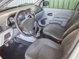 RENAULT - CLIO 1.6 AUTHENTIQUE SEDAN 16V FLEX 4P MANUAL - 2008/2009 - PRATA - R$ 26.990,00