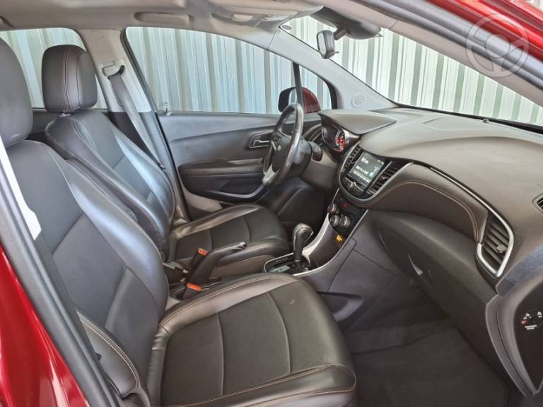 CHEVROLET - TRACKER 1.4 16V TURBO FLEX PREMIER AUTOMÁTICO - 2019/2019 - VERMELHA - R$ 92.900,00
