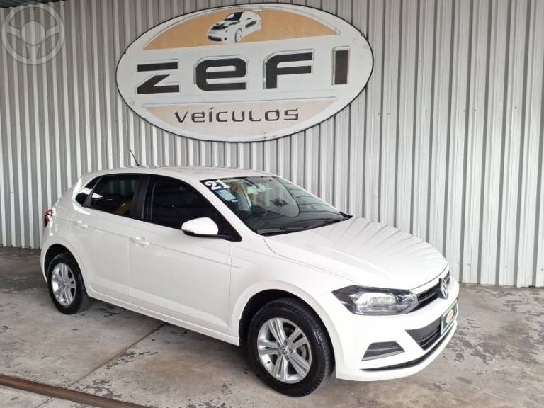 VOLKSWAGEN - POLO 1.0MPI TOTAL FLEX MANUAL - 2020/2021 - BRANCA - R$ 71.800,00