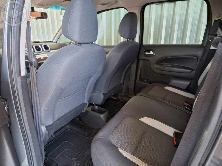 CITROËN - AIRCROSS 1.5 SALOMON 8V FLEX 4P MANUAL - 2017/2017 - CINZA - R$ 52.900,00