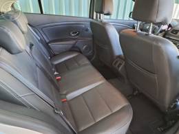 RENAULT - FLUENCE 2.0 DYNAMIQUE PLUS 16V FLEX 4P AUTOMÁTICO - 2015/2016 - PRATA - R$ 58.900,00