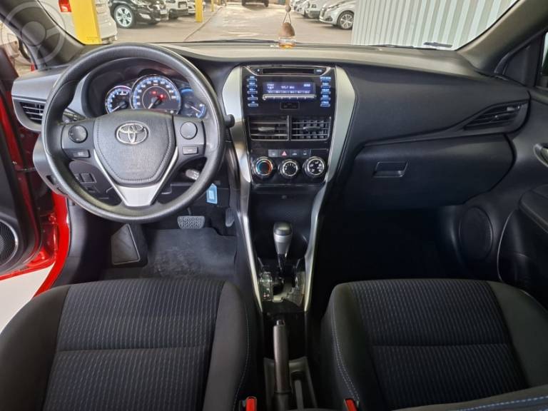 TOYOTA - YARIS 1.3 16V FLEX XL MULTIDRIVE16 - 2019/2019 - VERMELHA - R$ 79.500,00