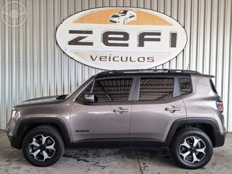 JEEP - RENEGADE 2.0 16V TURBO DIESEL TRAILHAWK 4P 4X4 AUTOMÁTICO - 2020/2020 - CINZA - R$ 111.900,00