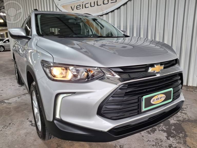 CHEVROLET - TRACKER 1.0 12V LT TURBO FLEX 4P AUTOMÁTICO - 2022/2023 - PRATA - R$ 112.500,00