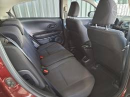 HONDA - HR-V 1.8 16V FLEX LX 4P AUTOMÁTICO - 2017/2017 - VERMELHA - R$ 89.900,00