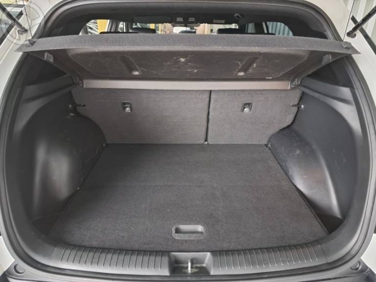 HYUNDAI - CRETA 2.0 16V FLEX SPORT AUTOMÁTICO - 2018/2019 - BRANCA - R$ 93.900,00