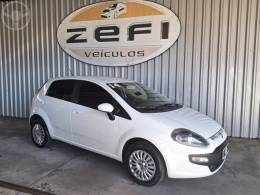 FIAT - PUNTO 1.4 ATTRACTIVE 8V FLEX 4P MANUAL - 2014/2014 - BRANCA - R$ 39.900,00