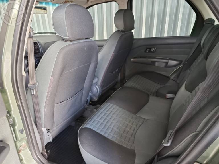 FIAT - PALIO 1.8 MPI ADVENTURE WEEKEND 16V FLEX 4P MANUAL - 2014/2015 - VERDE - R$ 49.900,00