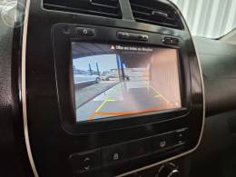 RENAULT - KWID 1.0 12V SCE FLEX INTENSE MANUAL - 2017/2018 - PRATA - R$ 38.900,00