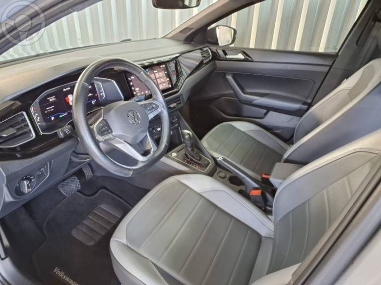 VOLKSWAGEN - NIVUS 1.0 TSI HIGHLINE FLEX 4P AUTOMÁTICO - 2021/2021 - CINZA - R$ 104.900,00