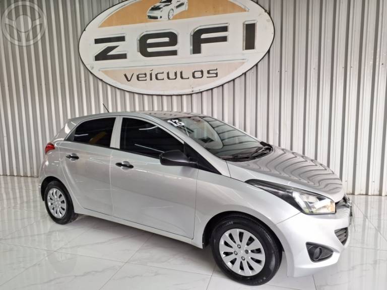 HYUNDAI - HB20 1.0 COMFORT 12V FLEX 4P MANUAL - 2013/2013 - PRATA - R$ 39.999,00
