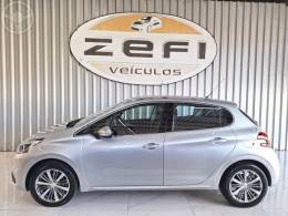 PEUGEOT - 208 1.6 GRIFFE 16V FLEX 4P AUTOMÁTICO - 2017/2018 - PRATA - R$ 63.900,00