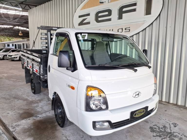 HYUNDAI - HR 2.5 LONGOCAÇAMBA 4X2 16V 130CV TURBO INTERCOOLER DIESEL 2P MANUAL - 2016/2017 - BRANCA - R$ 110.000,00