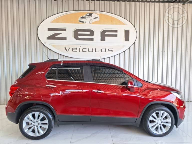 CHEVROLET - TRACKER 1.4 16V TURBO FLEX PREMIER AUTOMÁTICO - 2019/2019 - VERMELHA - R$ 92.900,00