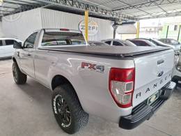 FORD - RANGER 3.2 XLS 4X4 CS 20V DIESEL 2P MANUAL - 2013/2014 - PRATA - R$ 115.900,00