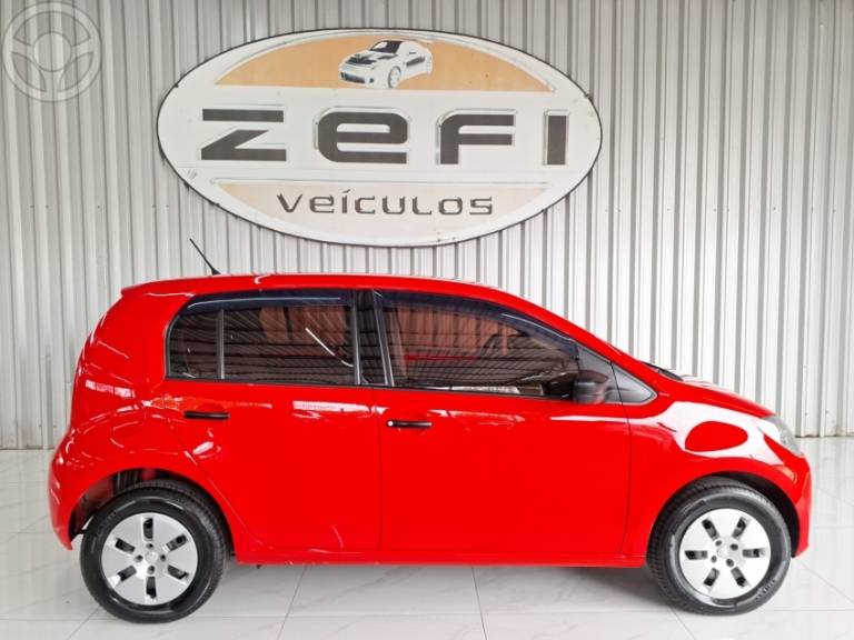 VOLKSWAGEN - UP 1.0 MPI TAKE UP 12V FLEX 4P MANUAL - 2016/2017 - VERMELHA - R$ 45.900,00