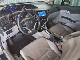 HONDA - CIVIC 2.0 LXR 16V FLEX 4P AUTOMÁTICO - 2015/2015 - PRATA - R$ 76.500,00