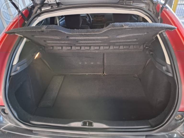 CITROËN - C4 2.0 GLX 16V FLEX 4P MANUAL - 2009/2010 - CINZA - R$ 22.900,00