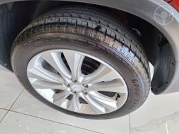 CHEVROLET - TRACKER 1.4 16V TURBO FLEX PREMIER AUTOMÁTICO - 2019/2019 - VERMELHA - R$ 92.900,00