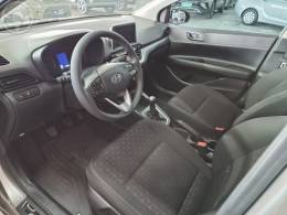 HYUNDAI - HB20 1.0 COMFORT PLUS 12V FLEX 4P MANUAL - 2023/2024 - DOURADA - R$ 71.500,00
