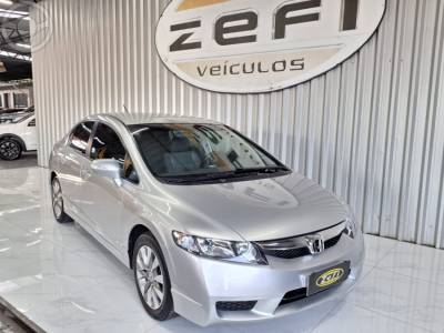 HONDA - CIVIC 1.8 LXL 16V FLEX 4P AUTOMÁTICO - 2011/2011 - PRATA - R$ 56.900,00