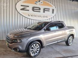 FIAT - TORO 2.0 16V TURBO DIESEL VOLCANO 4WD AUTOMÁTICO - 2018/2019 - CINZA - R$ 107.500,00