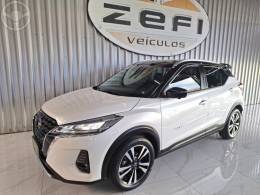 NISSAN - KICKS 1.6 EXCLUSIVE 16V FLEX 4P AUTOMÁTICO - 2023/2023 - BRANCA - R$ 114.900,00