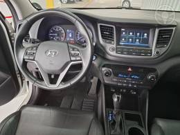 HYUNDAI - TUCSON 1.6 16V T-GDI GLS ECOSHIFT - 2017/2018 - BRANCA - R$ 99.900,00