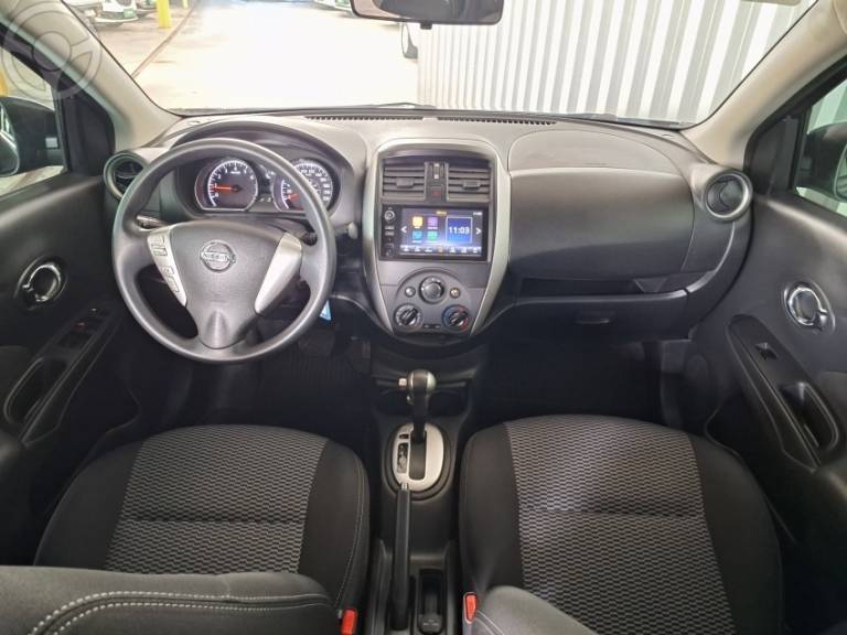 NISSAN - VERSA 1.6 16V FLEX SV 4P XTRONIC - 2019/2020 - CINZA - R$ 68.900,00