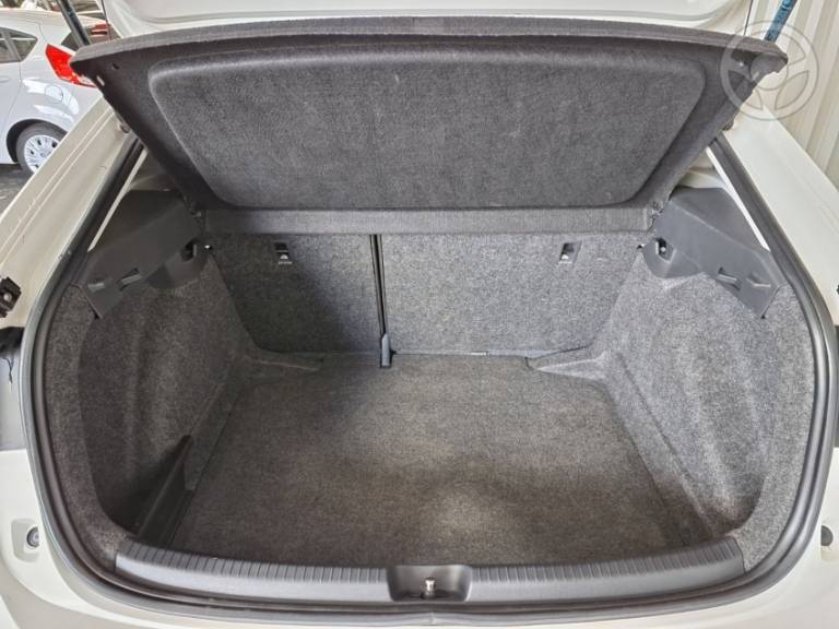 VOLKSWAGEN - NIVUS 1.0 TSI COMFORTLINE FLEX 4P AUTOMÁTICO - 2021/2021 - BRANCA - R$ 99.900,00