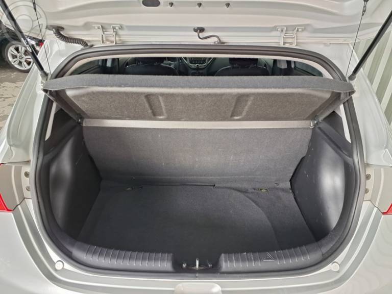 HYUNDAI - HB20 1.0 COMFORT 12V FLEX 4P MANUAL - 2013/2013 - PRATA - R$ 39.999,00