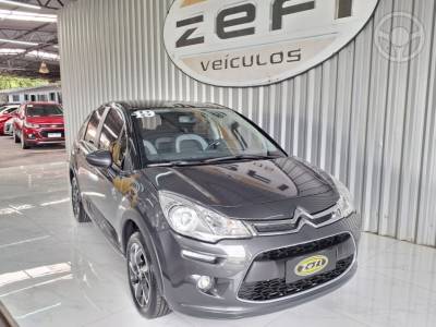 CITROËN - C3 1.6 URBAN TRAIL 16V FLEX 4P AUTOMÁTICO - 2019/2019 - CINZA - R$ 62.900,00