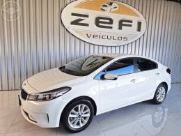 KIA MOTORS - CERATO 1.6 SX 16V FLEX 4P AUTOMÁTICO - 2018/2019 - BRANCA - R$ 85.900,00