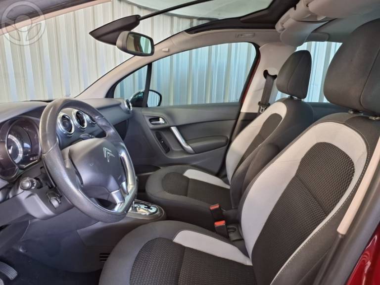 CITROËN - C3 1.6 EXCLUSIVE 16V FLEX 4P AUTOMÁTICO - 2015/2016 - VERMELHA - R$ 49.900,00