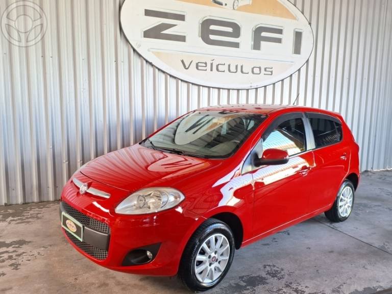 FIAT - PALIO 1.0 MPI ATTRACTIVE 8V FLEX 4P MANUAL - 2013/2014 - VERMELHA - R$ 38.500,00