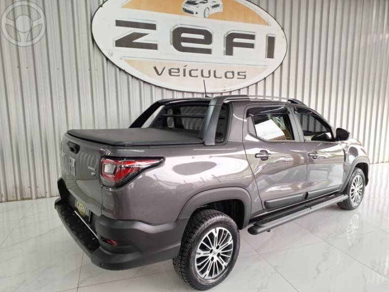 FIAT - STRADA 1.3 RANCH CD 8V FLEX 4P AUTOMÁTICO - 2023/2023 - CINZA - R$ 117.900,00