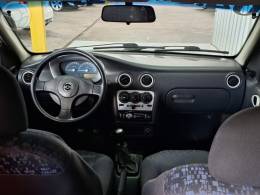 CHEVROLET - CELTA 1.0 MPFI VHC SUPER 8V 2P MANUAL - 2003/2004 - BRANCA - R$ 16.500,00