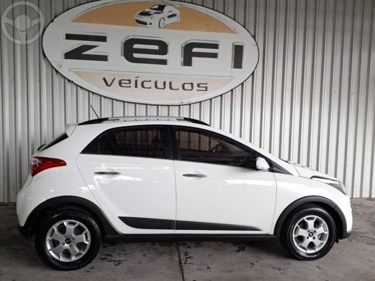 HYUNDAI - HB20X 1.6 16V PREMIUM FLEX 4P AUTOMÁTICO - 2014/2014 - BRANCA - R$ 57.500,00