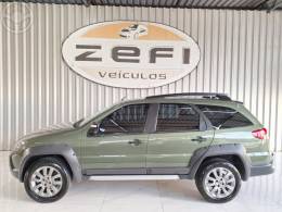FIAT - PALIO 1.8 MPI ADVENTURE WEEKEND 16V FLEX 4P MANUAL - 2014/2015 - VERDE - R$ 49.900,00