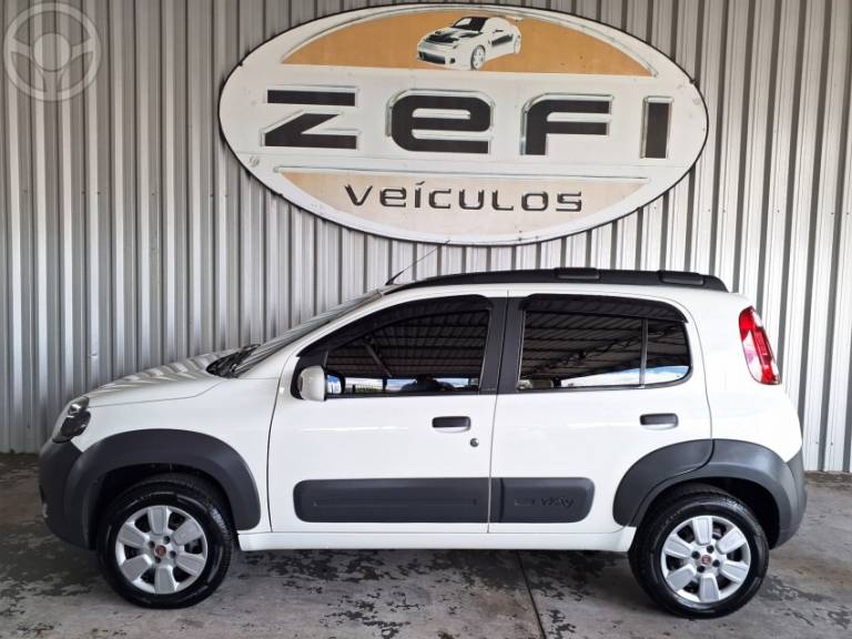 FIAT - UNO 1.4 EVO WAY 8V FLEX 4P MANUAL - 2012/2013 - BRANCA - R$ 36.900,00