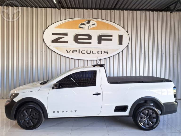 VOLKSWAGEN - SAVEIRO 1.6 ROBUST CS 8V FLEX 2P MANUAL - 2023/2024 - BRANCA - R$ 83.900,00