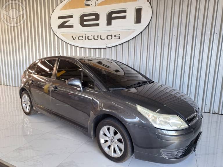 CITROËN - C4 2.0 GLX 16V FLEX 4P MANUAL - 2009/2010 - CINZA - R$ 22.900,00