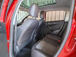 PEUGEOT - 2008 1.6 16V FLEX GRIFFE 4P AUTOMÁTICO - 2016/2017 - VERMELHA - R$ 59.500,00