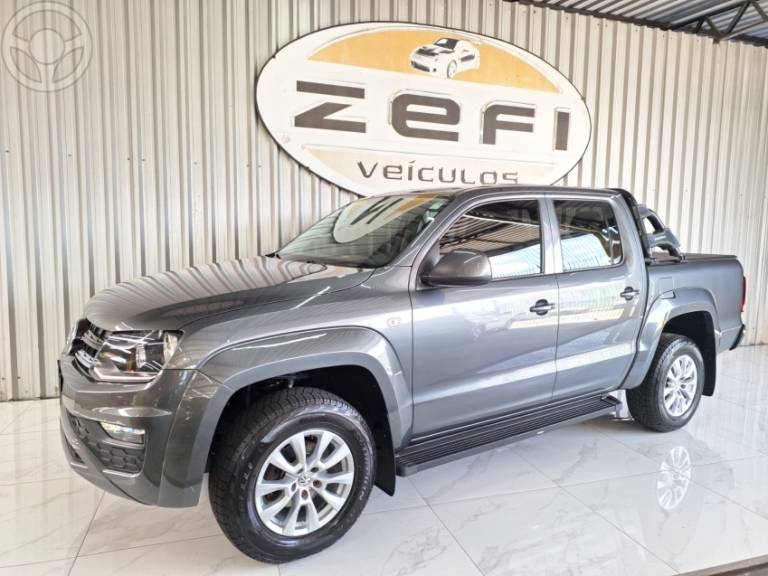 VOLKSWAGEN - AMAROK 2.0 4X4 TDI COMFORTILINE CD DIESEL 4P AUTOMÁTICO - 2019/2020 - CINZA - R$ 127.900,00