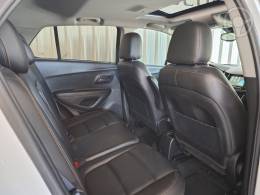 CHEVROLET - TRACKER 1.4 16V TURBO FLEX PREMIER AUTOMÁTICO - 2018/2019 - BRANCA - R$ 92.500,00