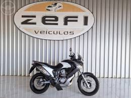 HONDA - XL 700V TRANSALP - 2014/2014 - BRANCA - R$ 34.900,00